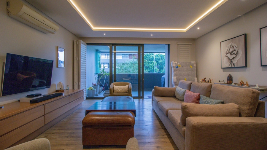 To Let 2 Bedroom Property for Rent in Fresnaye Western Cape
